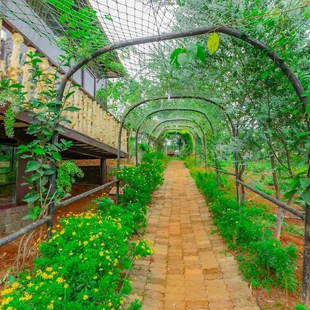 Phuong Nam Gia Trang Farmstay Gia Nghĩa Exterior foto